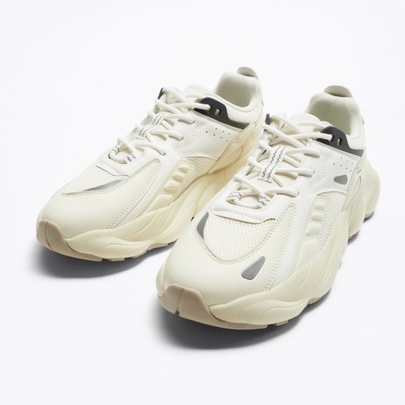 NWT. Zara Bone White Multi-Piece Running Sneakers. Size 9. - Picture 2 of 10